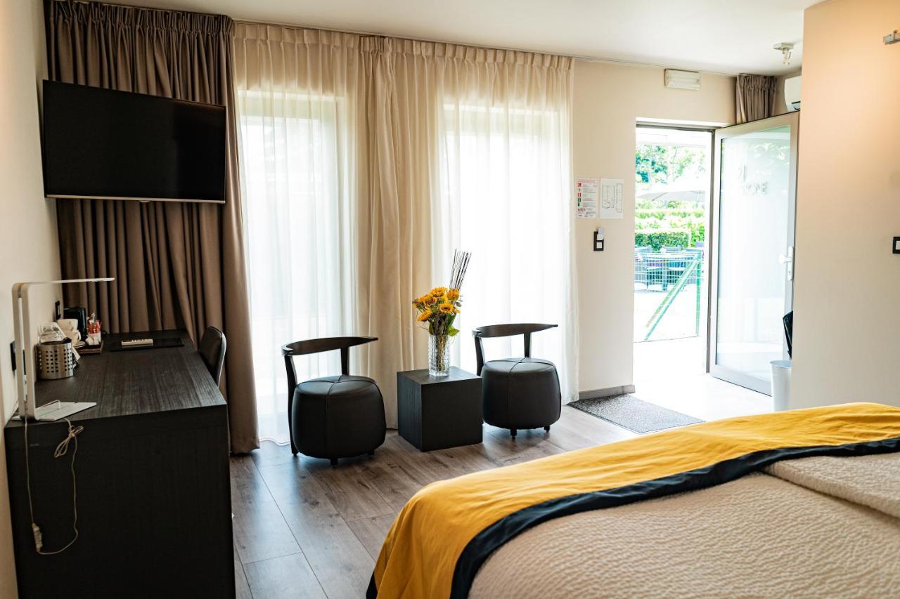 Abalona Hotel & Apartments Dendermonde Eksteriør bilde